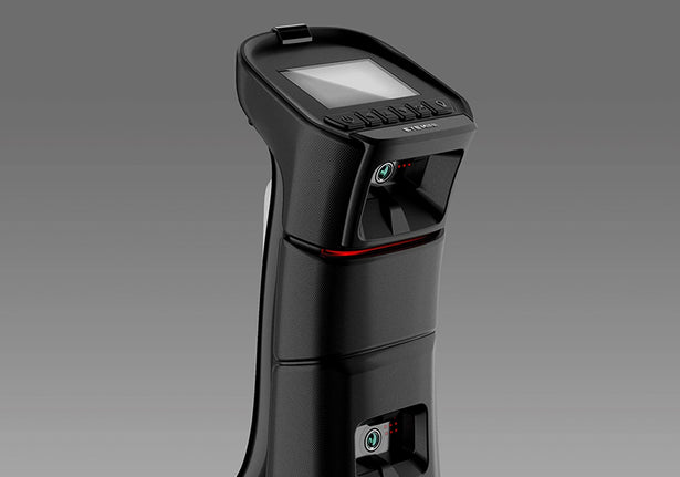 Uneekor EYE MINI PerfectBay Golf Simulator Package