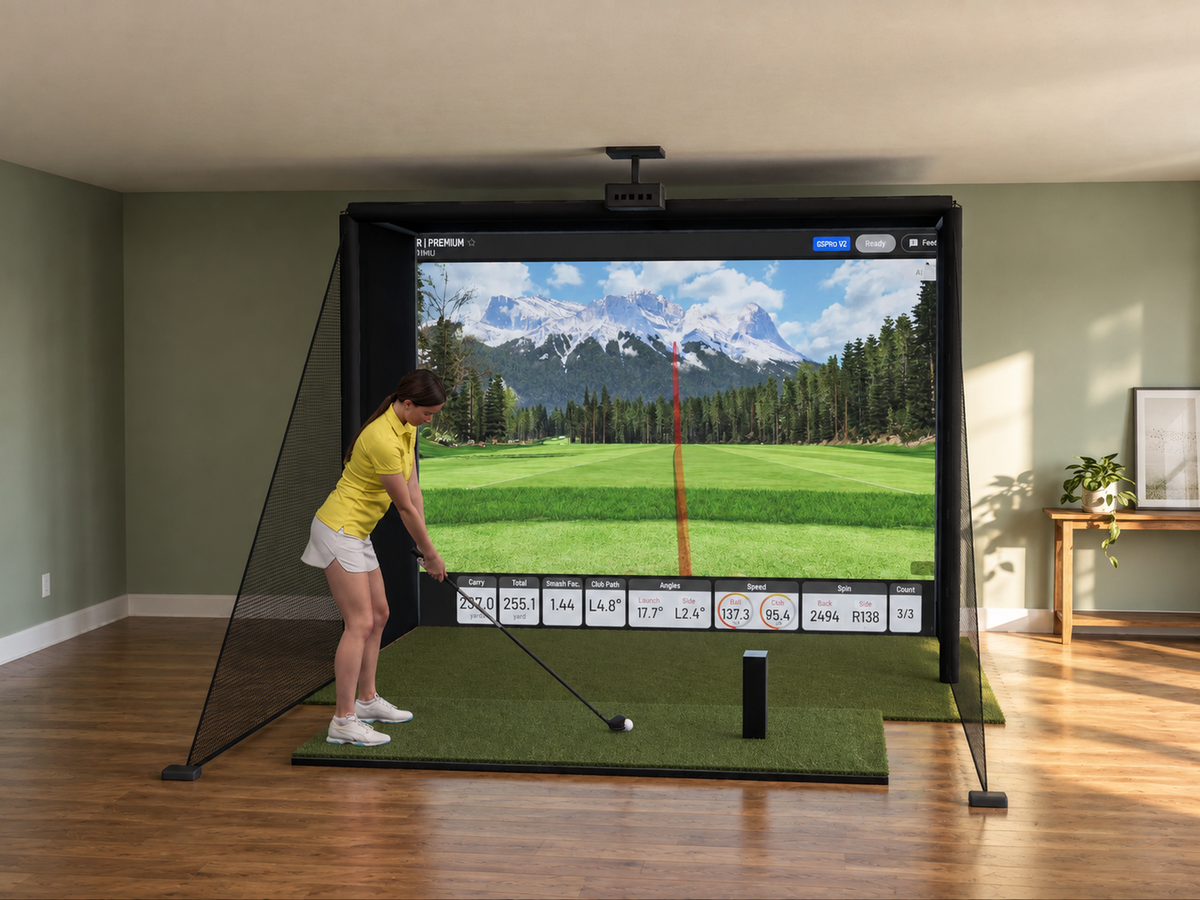 All-In-One Golf Simulator with Uneekor EYE MINI LITE (3D render)