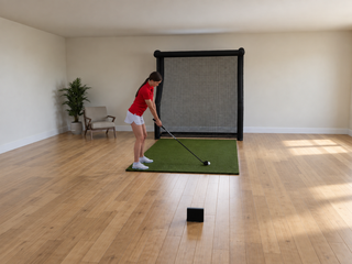 FlightScope Mevo Gen2 Net Golf Simulator in a finished room (room image)