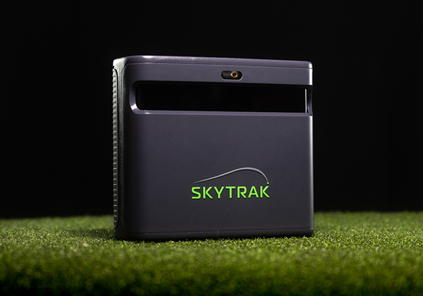 SkyTrak ST MAX All-In-One Golf Simulator
