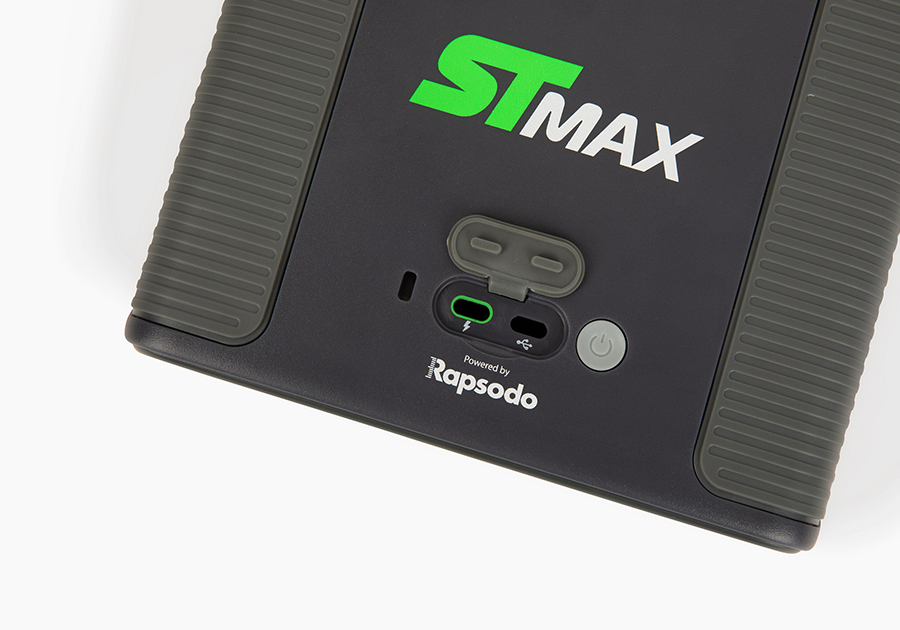 skytrak st max launch monitor and golf simulator usbs