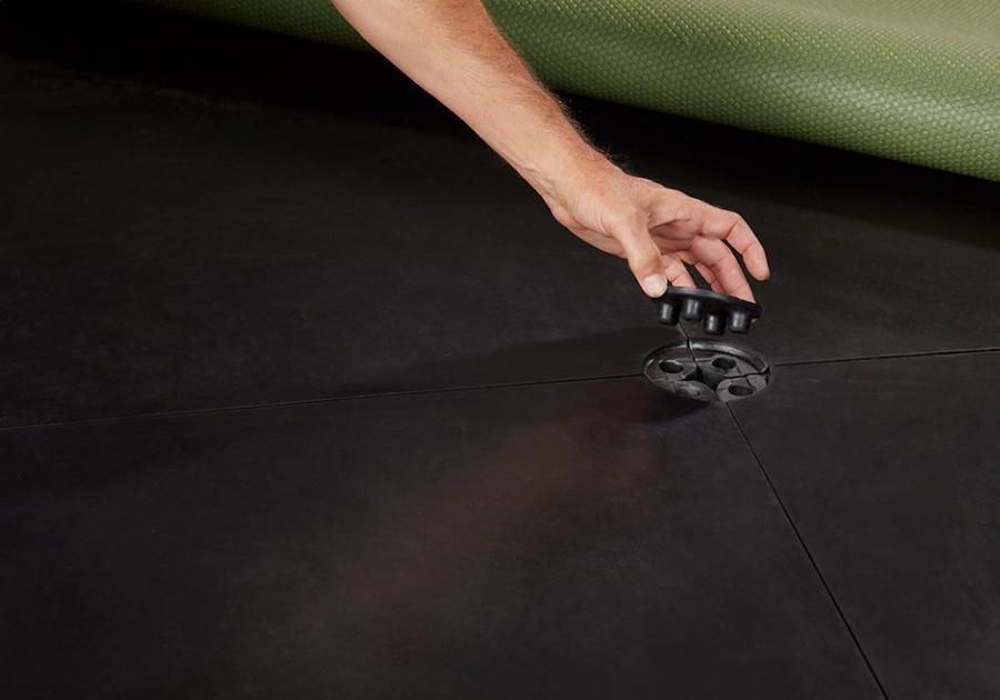 Fiberbuilt 10'x10' Double-Hitting Combo Golf Mat Rubber Frame