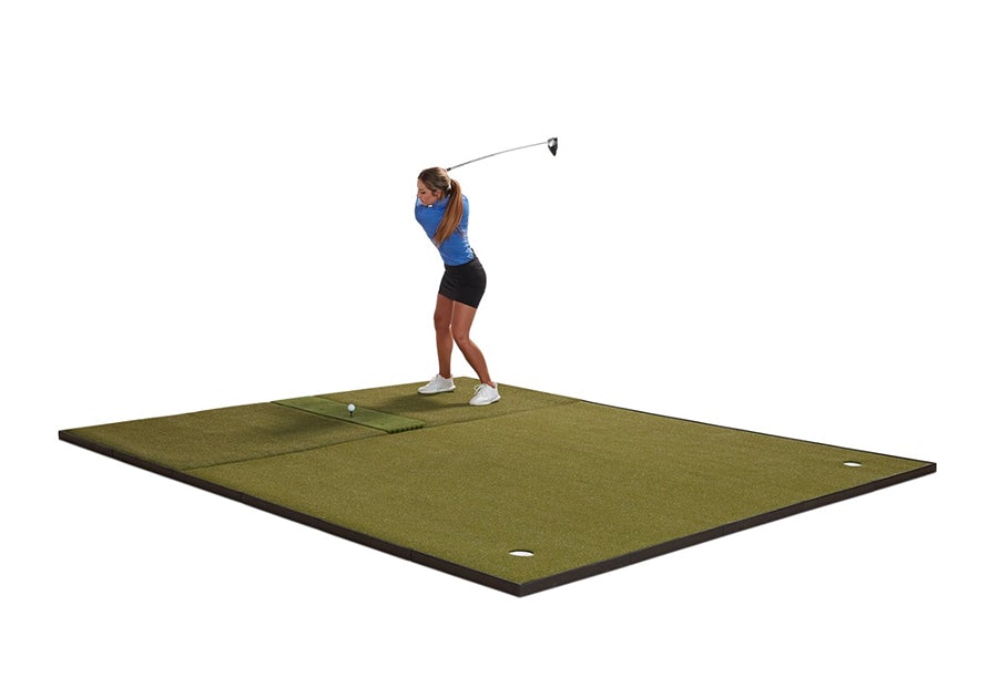 Fiberbuilt Grass Series Center-Hitting Combo Golf Mat - Angled View