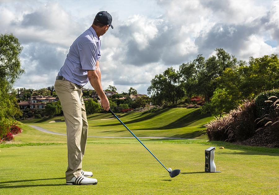 Foresight Sports GCQuad Launch Monitor and Golf Simulator w/ FSX 2020 Software