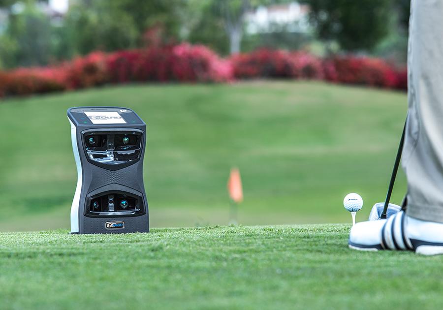 Foresight Sports GCQuad Home Golf Simulator Package - Outdoor Use