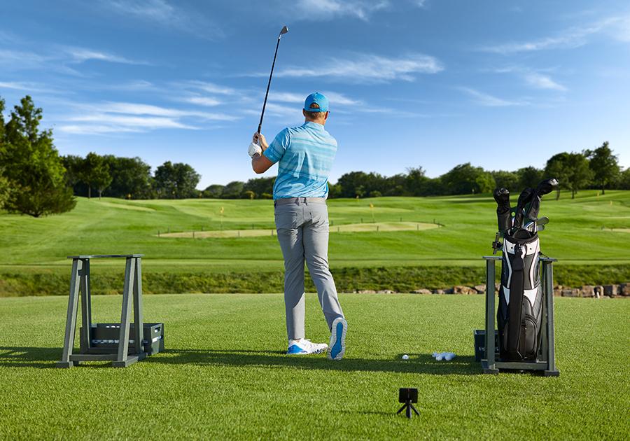 Garmin Approach R10 Launch Monitor and Golf Simulator - App Interface