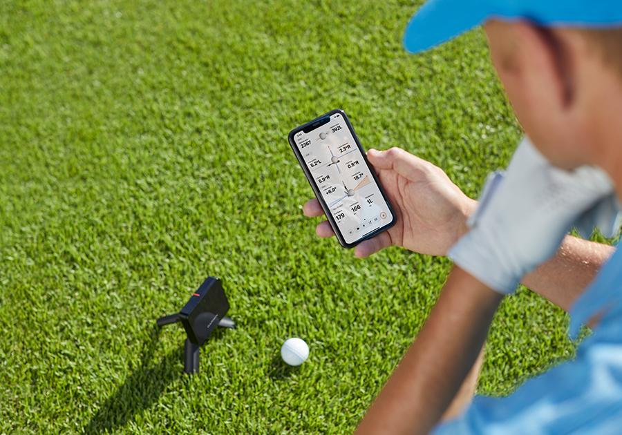 Garmin Approach R10 Launch Monitor and Golf Simulator - App Interface